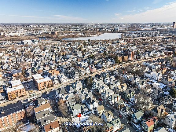 3rd image of 0 Norwood Ave