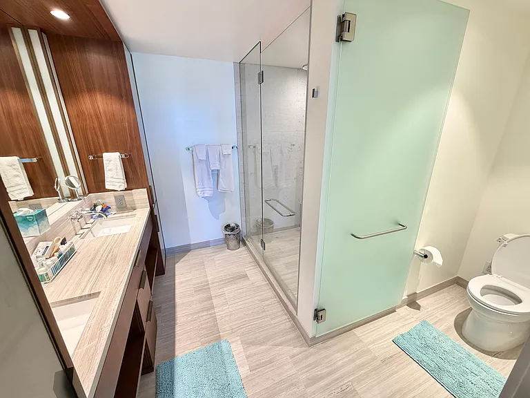 1100 Ala Moana Blvd #700 — Photo 11