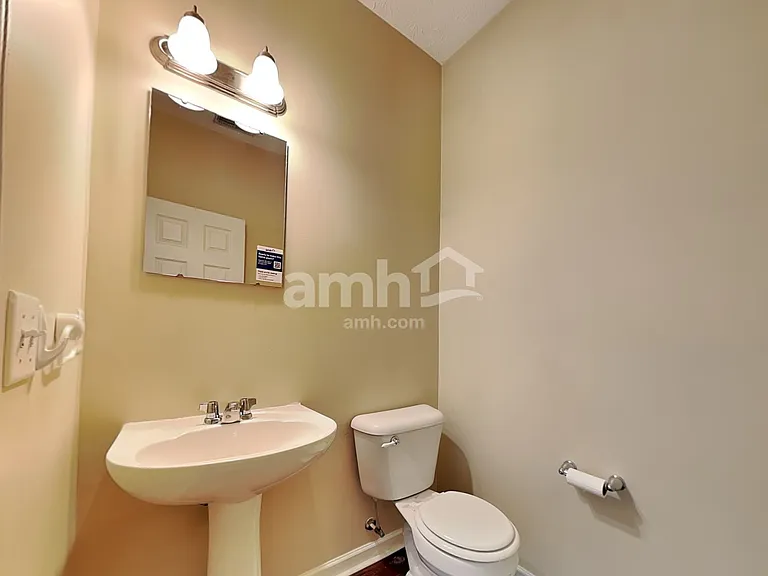 45 Haverstraw Pl — Photo 9