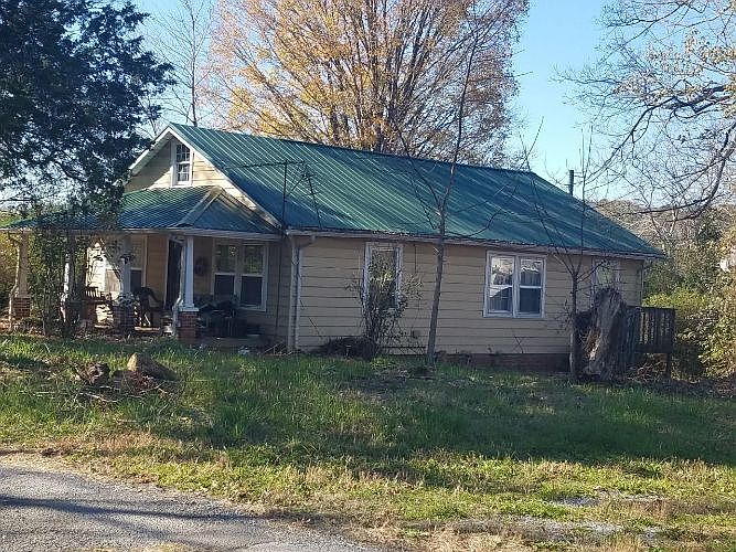 1st image of 112 Bowlin Ln