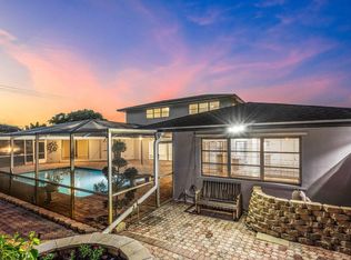 620 Mission Hill Rd, Boynton Beach, FL 33435