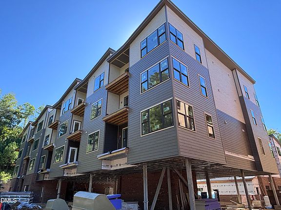 2nd image of 130 Two Hills Dr #308B