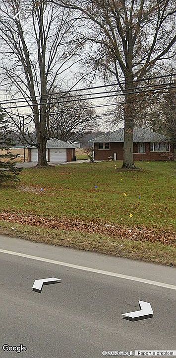1st image of 28181 W Huron River Dr