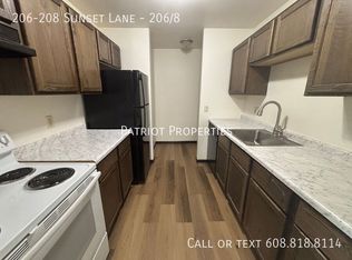 206-208 Sunset Ln #206/8, Waunakee, WI 53597