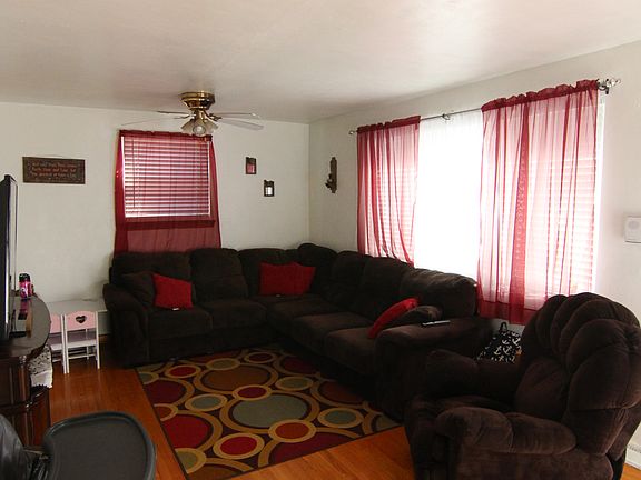4th image of 3125 Forest Park Blvd NW