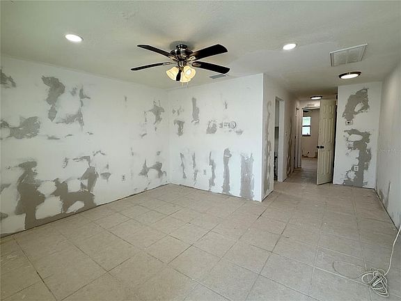 4th image of 4937 HAZNER STREET