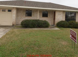 7810 Wave, New Orleans, LA 70128