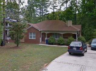 2926 Orr Dr, East Pt, GA 30344