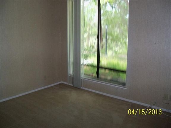 4th image of 3952 Mesa Circle Dr #A