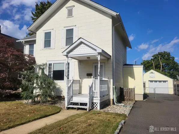 10 Augusta St, Jamesburg, NJ 08831