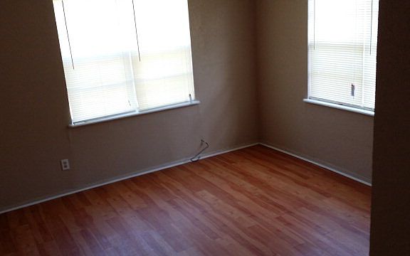 4th image of 836 S Colorado Ave