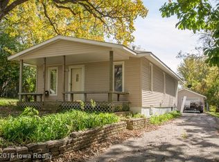 307 E Creston Ave, Des Moines, IA 50315