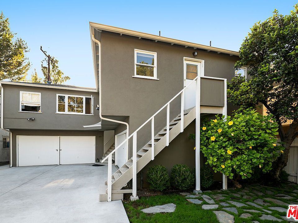 1st image of 625 1/2 Westmount Dr