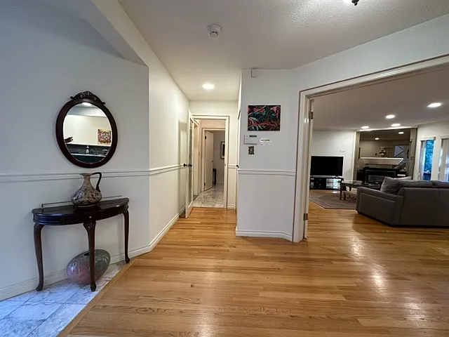 5614 Eagle Ct — Photo 3