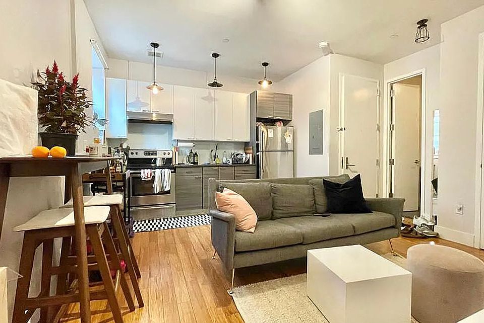 1st image of 186 Herkimer St APT 2A