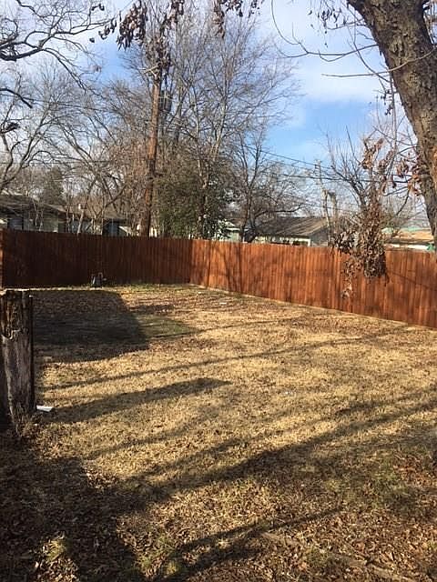 2nd image of 7619 Seco Blvd