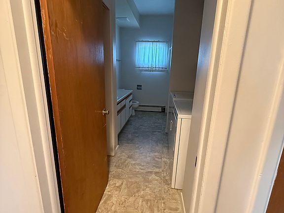 5th image of 308 N 11th Ave
