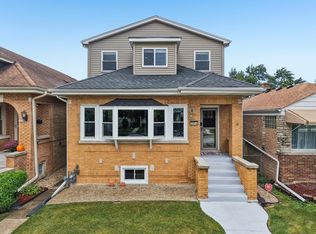 2574 Clarke St, River Grove, IL 60171