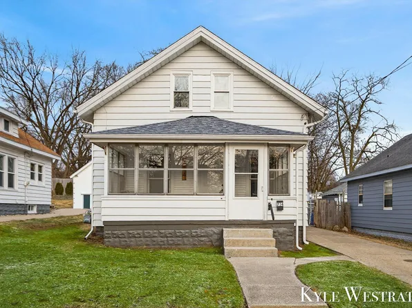 714 Emerald Ave NE, Grand Rapids, MI 49503