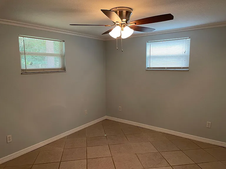 6715 Parkside Dr — Photo 12
