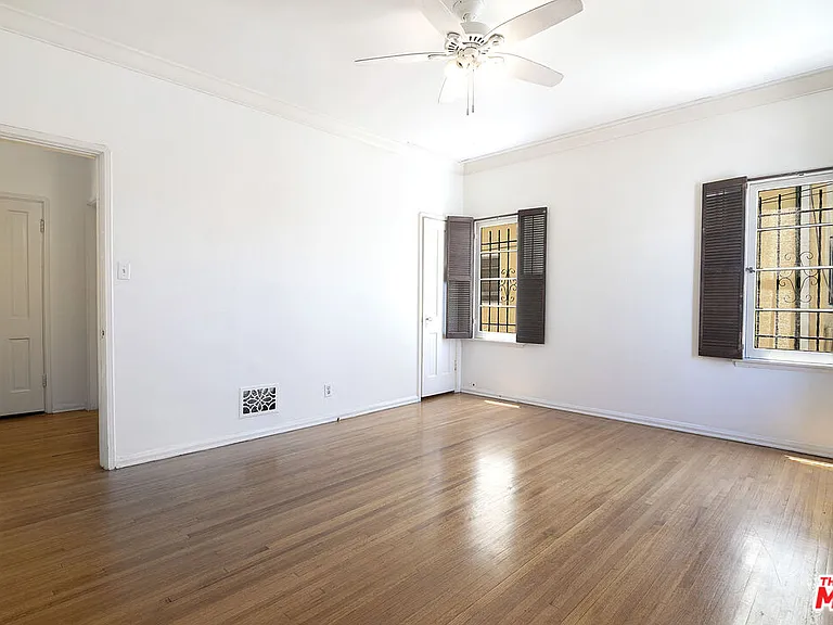 1219 S Alfred St — Photo 13