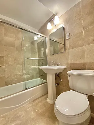 Rented by Spire Group | media 18