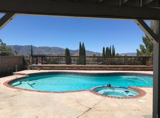 15362 Rhododendron Dr, Santa Clarita, CA 91387
