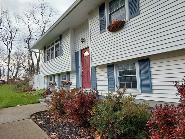 1818 Route 208, Washingtonville, NY 10992