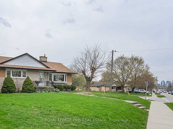 2nd image of 107 Weber St S