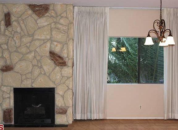 3rd image of 1944 Glendon Ave APT 104