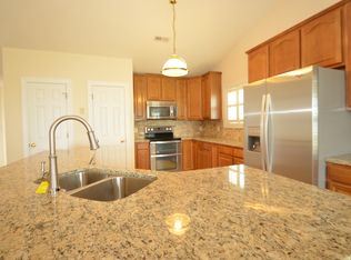 18037 Morgarts Beach Rd, Smithfield, VA 23430