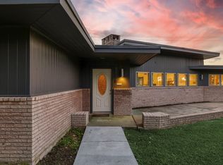 8118 Glen Valley Dr, Houston, TX 77061