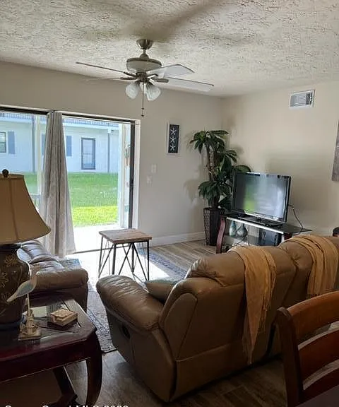 199 Highway A1A #D104 — Photo 10