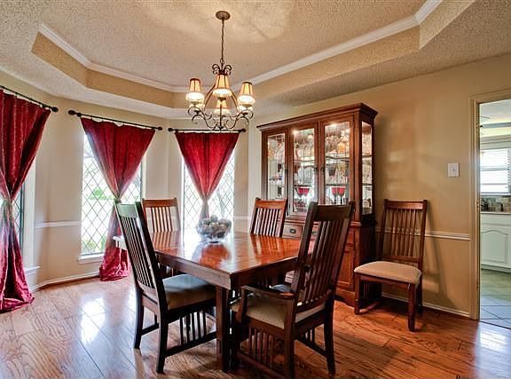 4th image of 1712 Brazos Trl