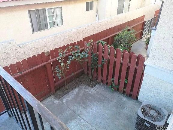 5th image of 2411 S Baldwin Ave