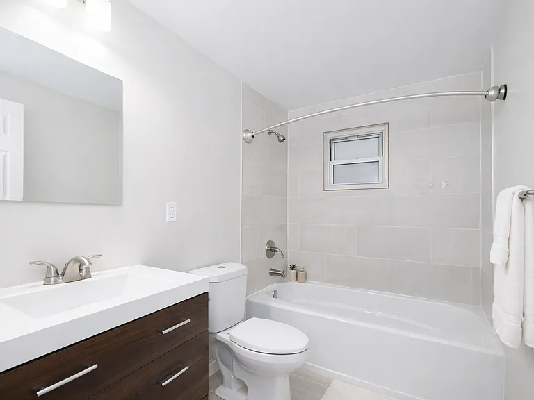 HudsonView — Photo 13