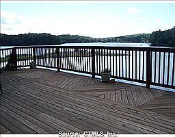 1st image of 11 Laurel Hill Dr