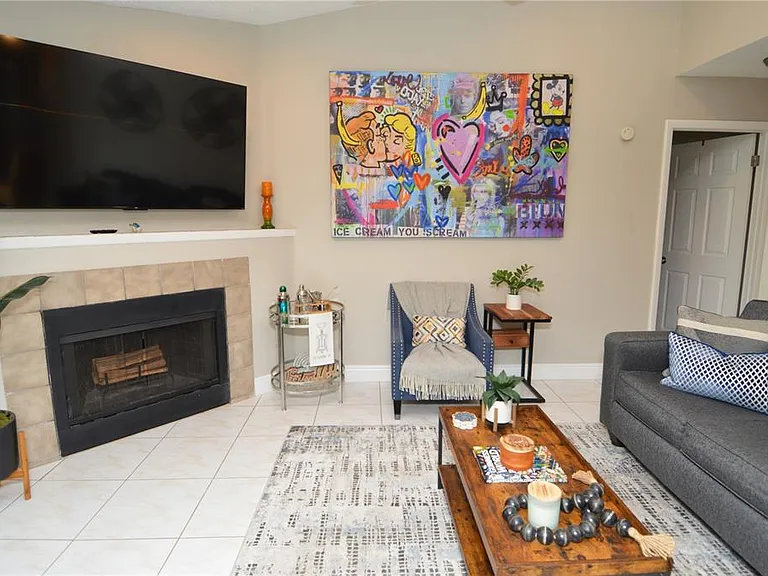 8752 Mallard Reserve Dr #203 — Photo 23
