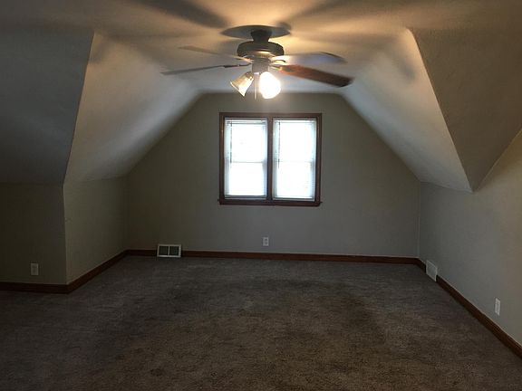 2nd image of 415 3rd Ave S #2
