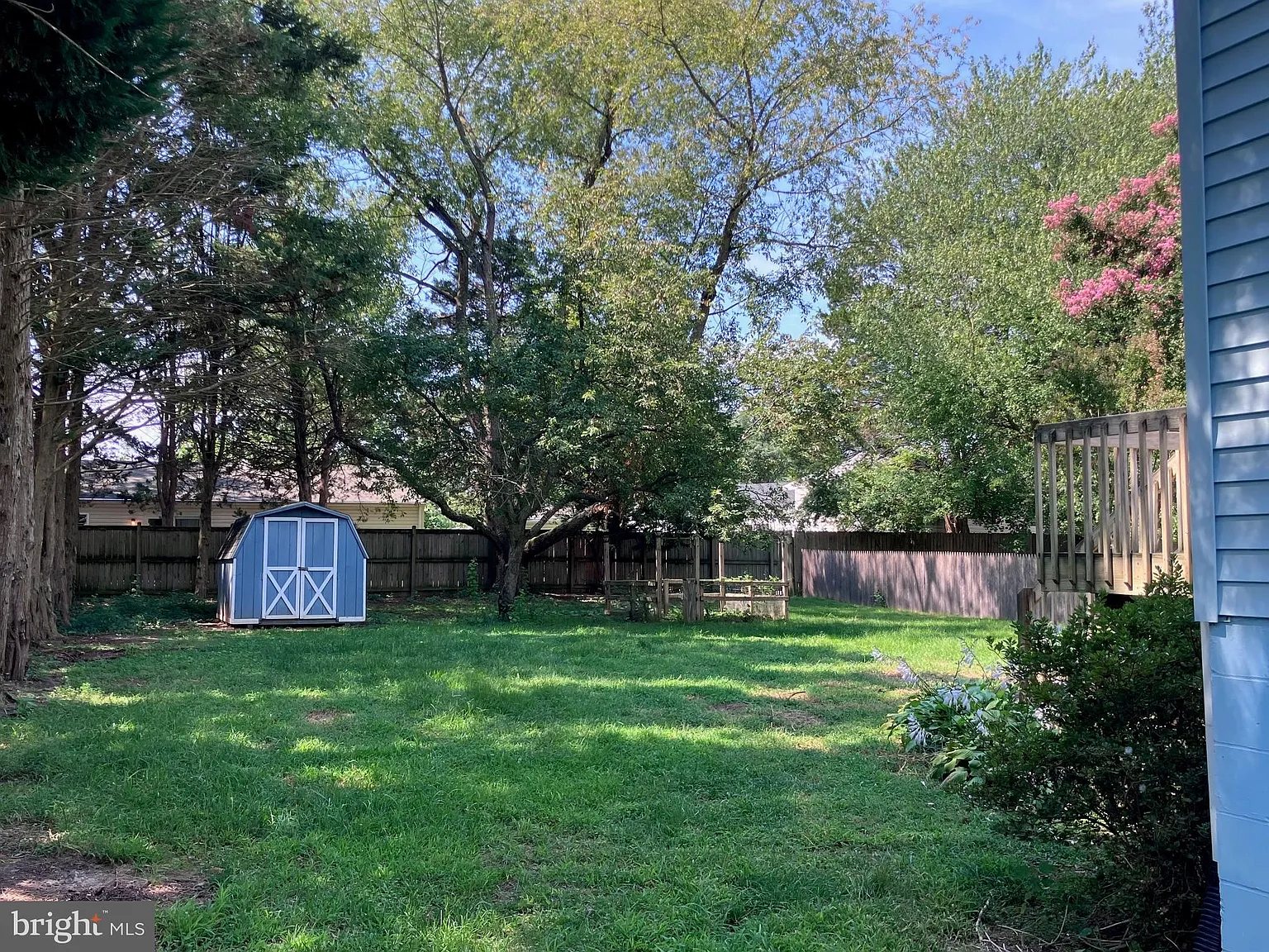 3 bed, 2.0 bath, 2280 sqft, $2,349 — Photo 4