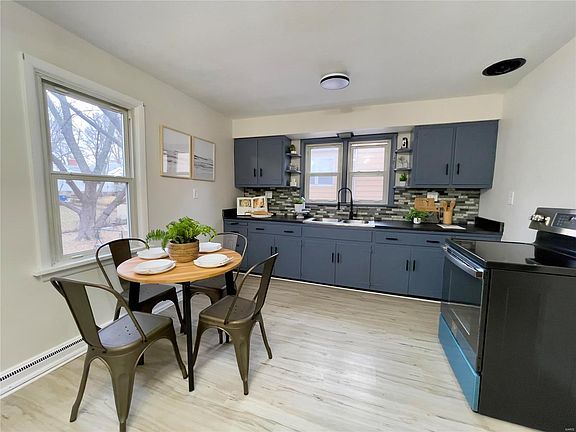 5th image of 517 Ballman Ave