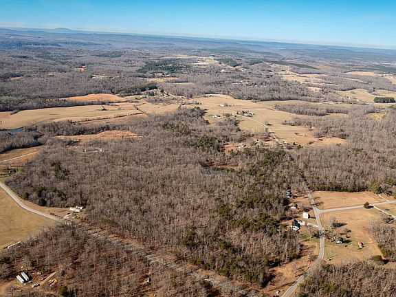 3rd image of 8.03 Joe Groves Rd