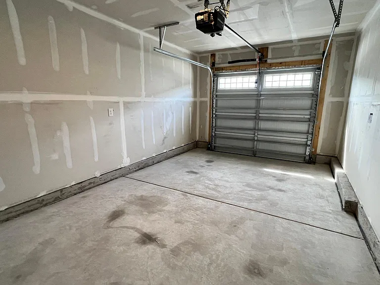 243 Christiana Ln #B — Photo 13