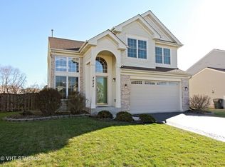 7024 Westwood Dr, Carpentersville, IL 60110