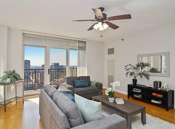 2nd image of 1111 S Wabash Ave APT 2409