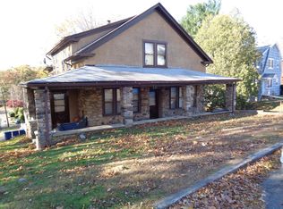 111 Lansing St #B, Bridgeport, CT 06606