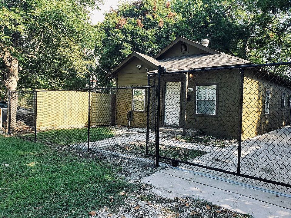 2nd image of 3446 Simmons St
