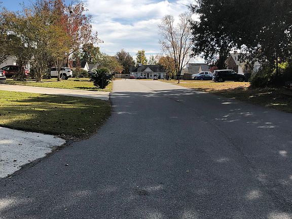 5th image of 8556 Lake Marion Dr