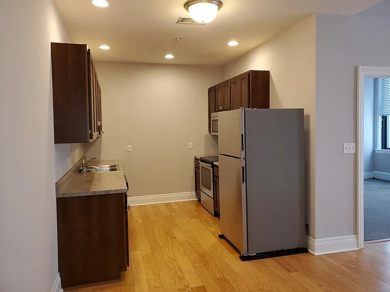 3755 Lindell Blvd #2C — Photo 30