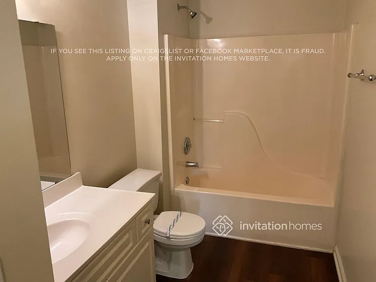7135 Badenoch Ct — Photo 9